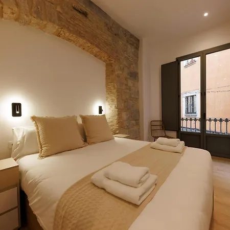 Bravissimo Pont Sant Agusti, Monthly * Girona