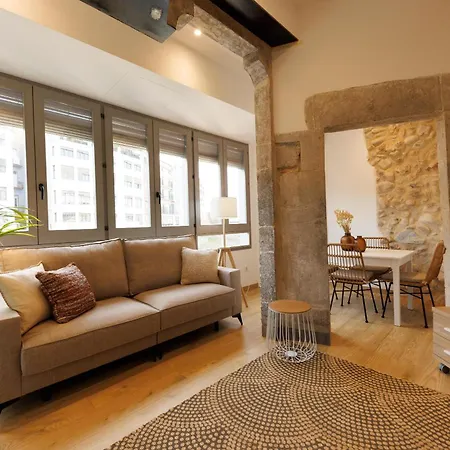 Apartment Bravissimo Pont Sant Agusti, Monthly Girona