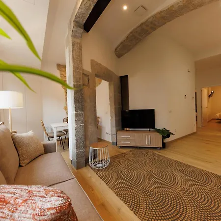 Bravissimo Pont Sant Agusti, Monthly Girona